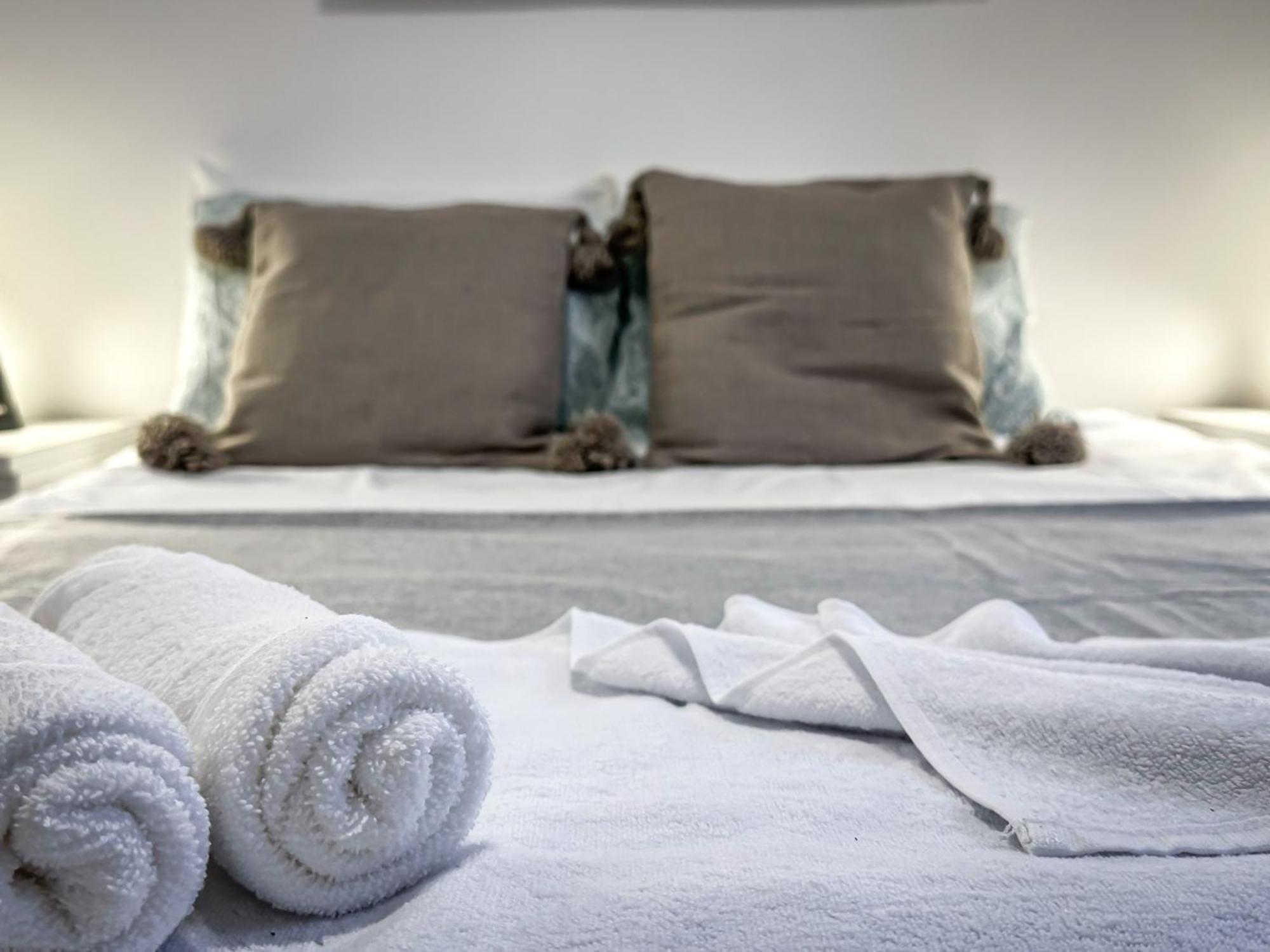 T2 Apartment -Cascais Center - 100M From Beach ภายนอก รูปภาพ